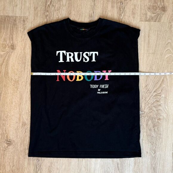 Teddy Fresh Trust Nobody Graphic T-Shirt Black Large Colorful Text Muscle Tee - Picture 4 of 5